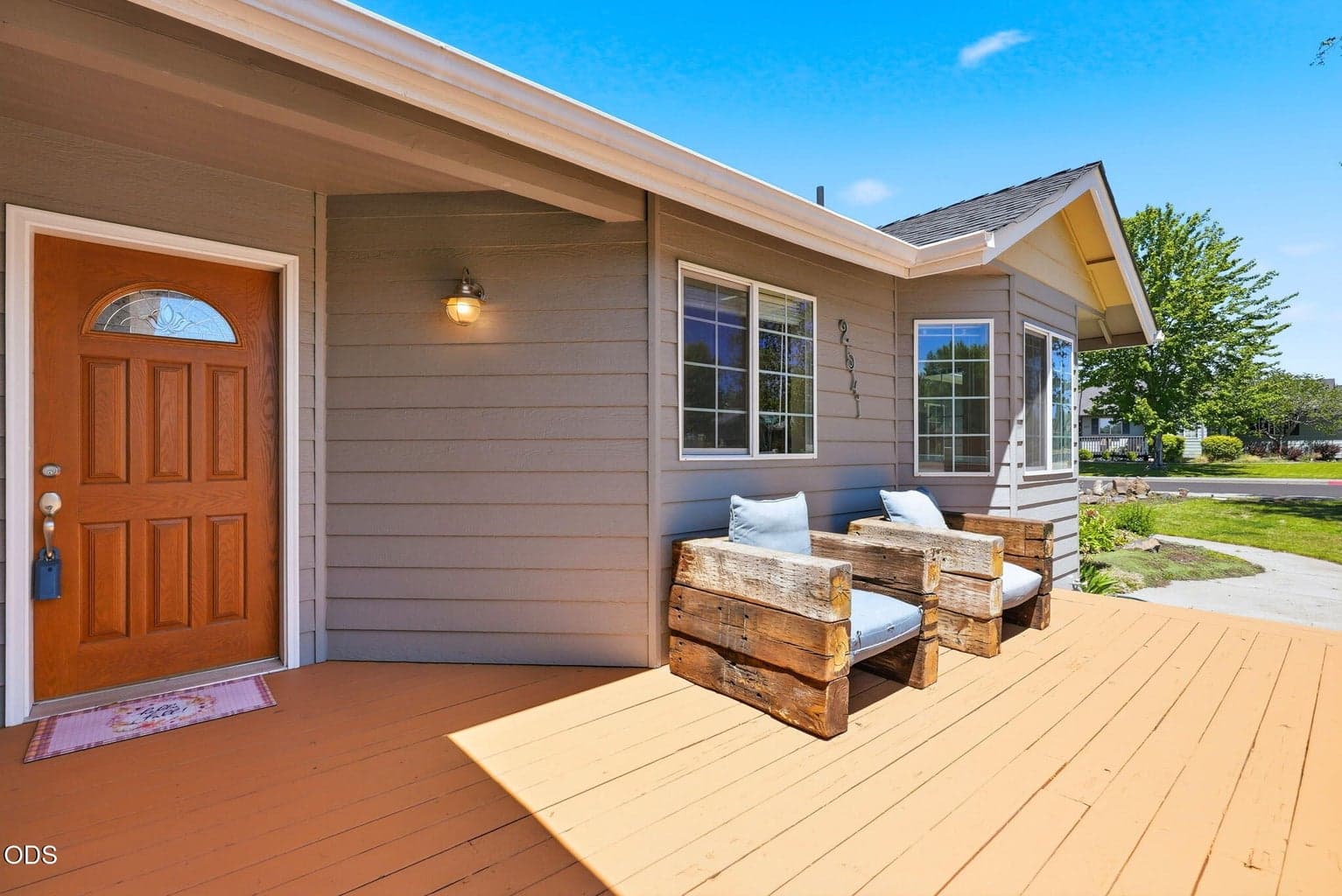 Photo of 2541 15th 5 of 47