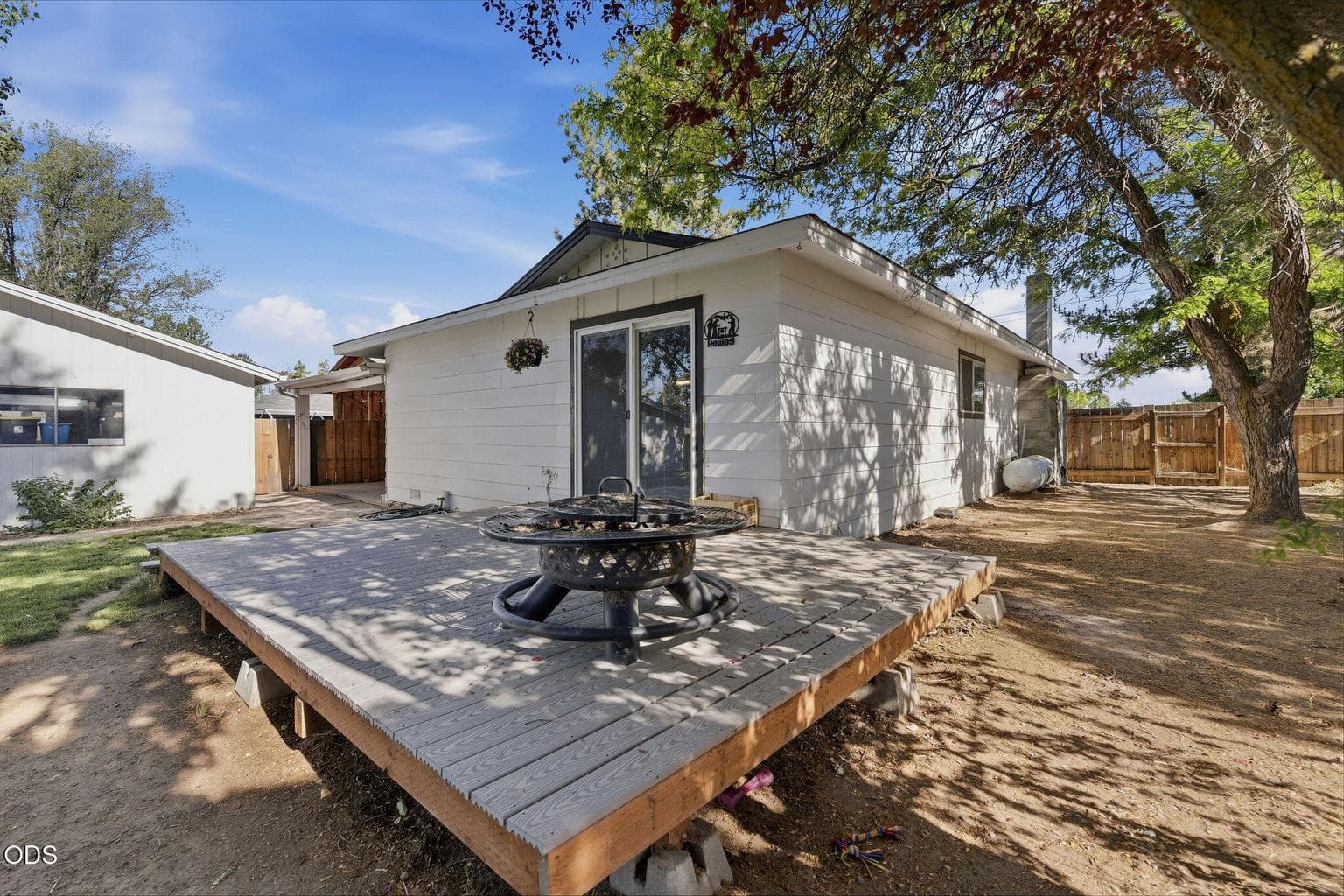 Photo of 524 NW Martingale Road 24 of 32