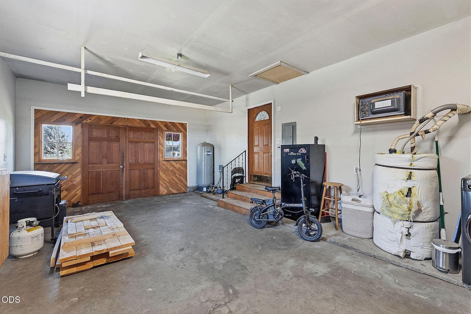 Photo of 524 NW Martingale Road 26 of 32