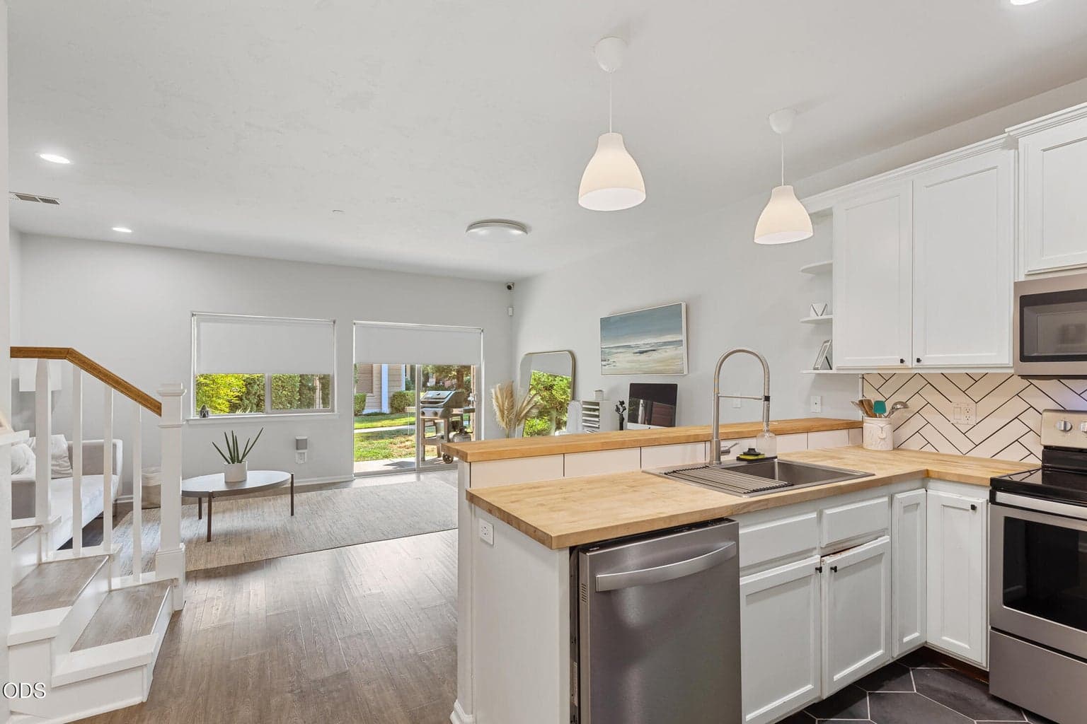 Photo of 1713 Softwood 1 of 28