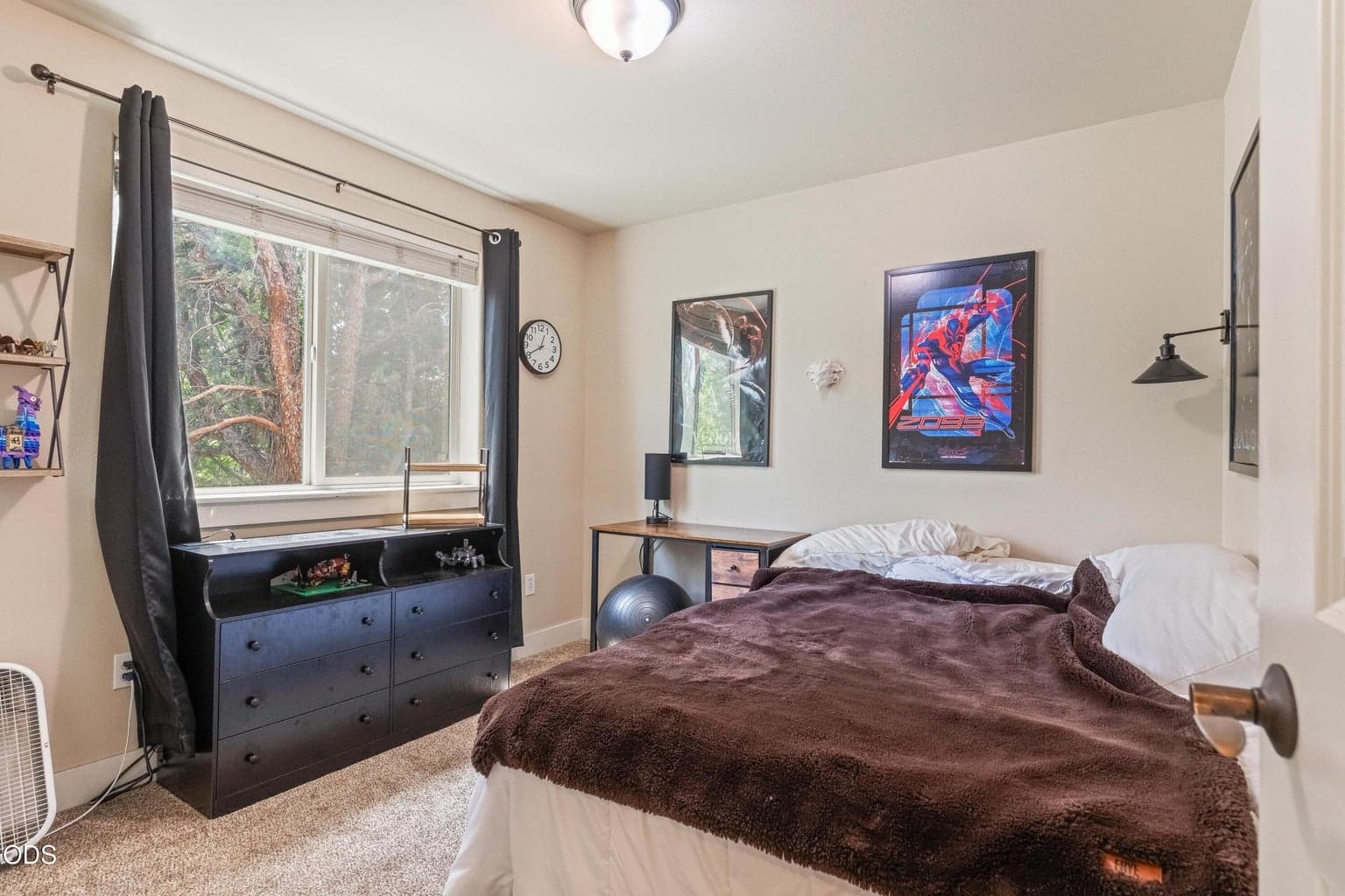 Photo of 1885 NE Altura Drive 23 of 35