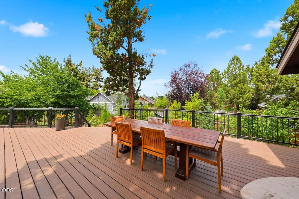 Photo of 63225 Stonewood Drive 38 of 48
