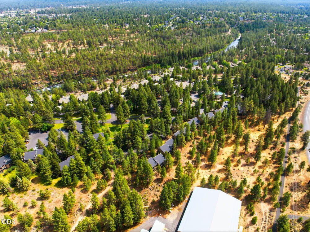 Photo of 19717 SW Mount Bachelor Drive 34 of 44