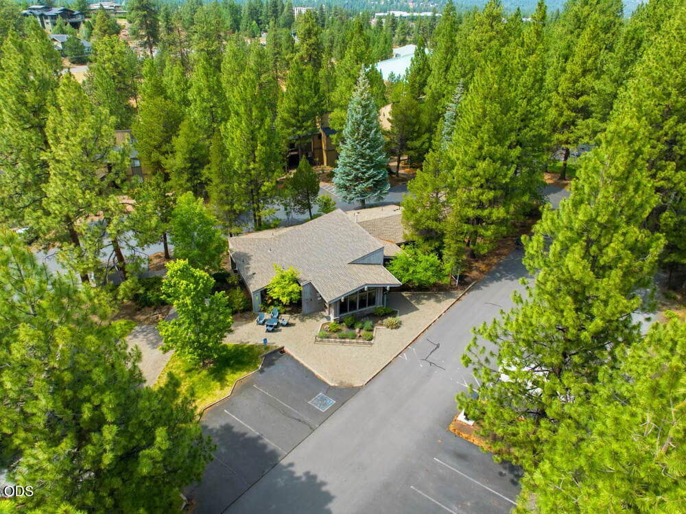 Photo of 19717 SW Mount Bachelor Drive 39 of 44