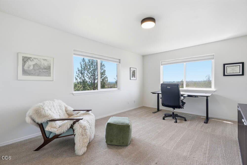 Photo of 1819 SW Troon Avenue 35 of 82
