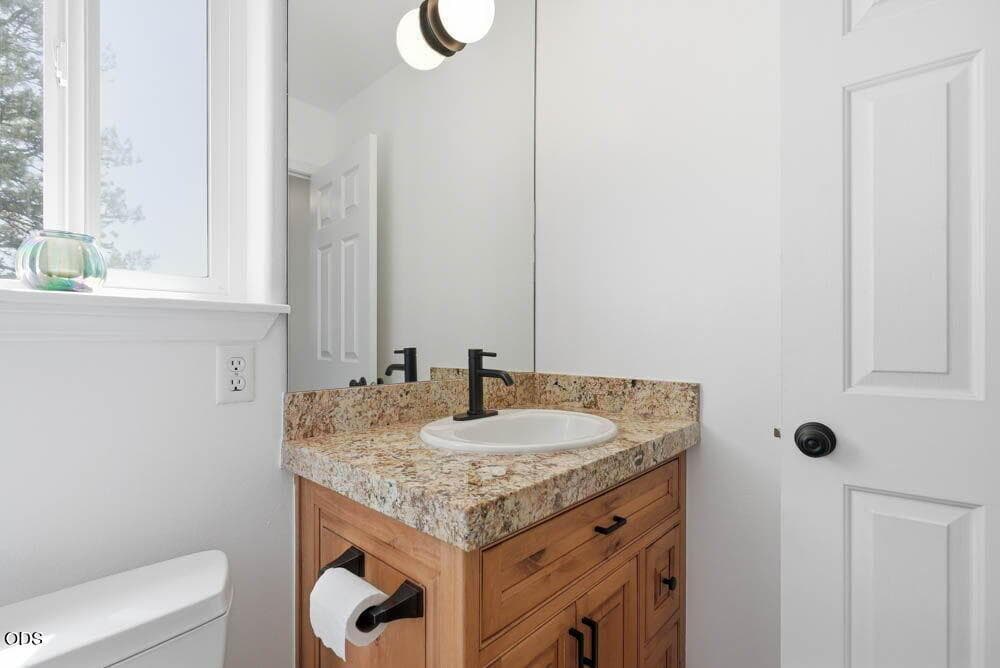 Photo of 1819 SW Troon Avenue 37 of 82