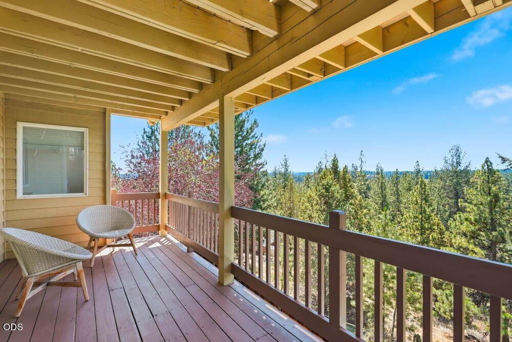 Photo of 1819 SW Troon Avenue 46 of 82