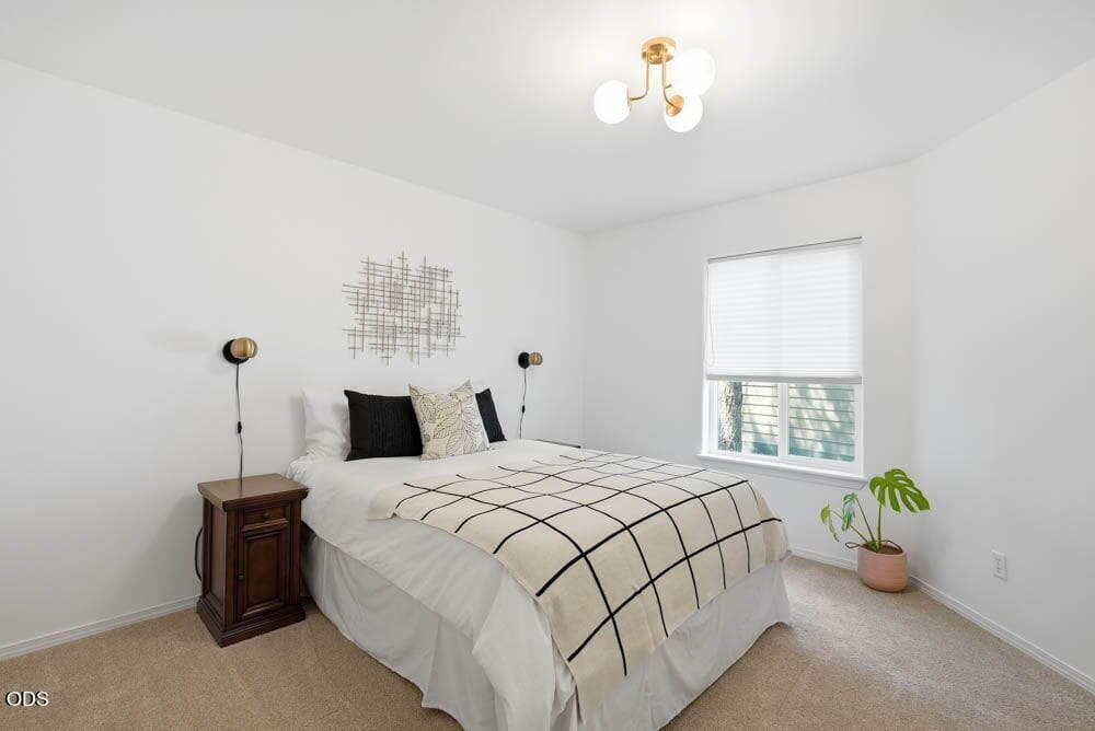 Photo of 1819 SW Troon Avenue 54 of 82