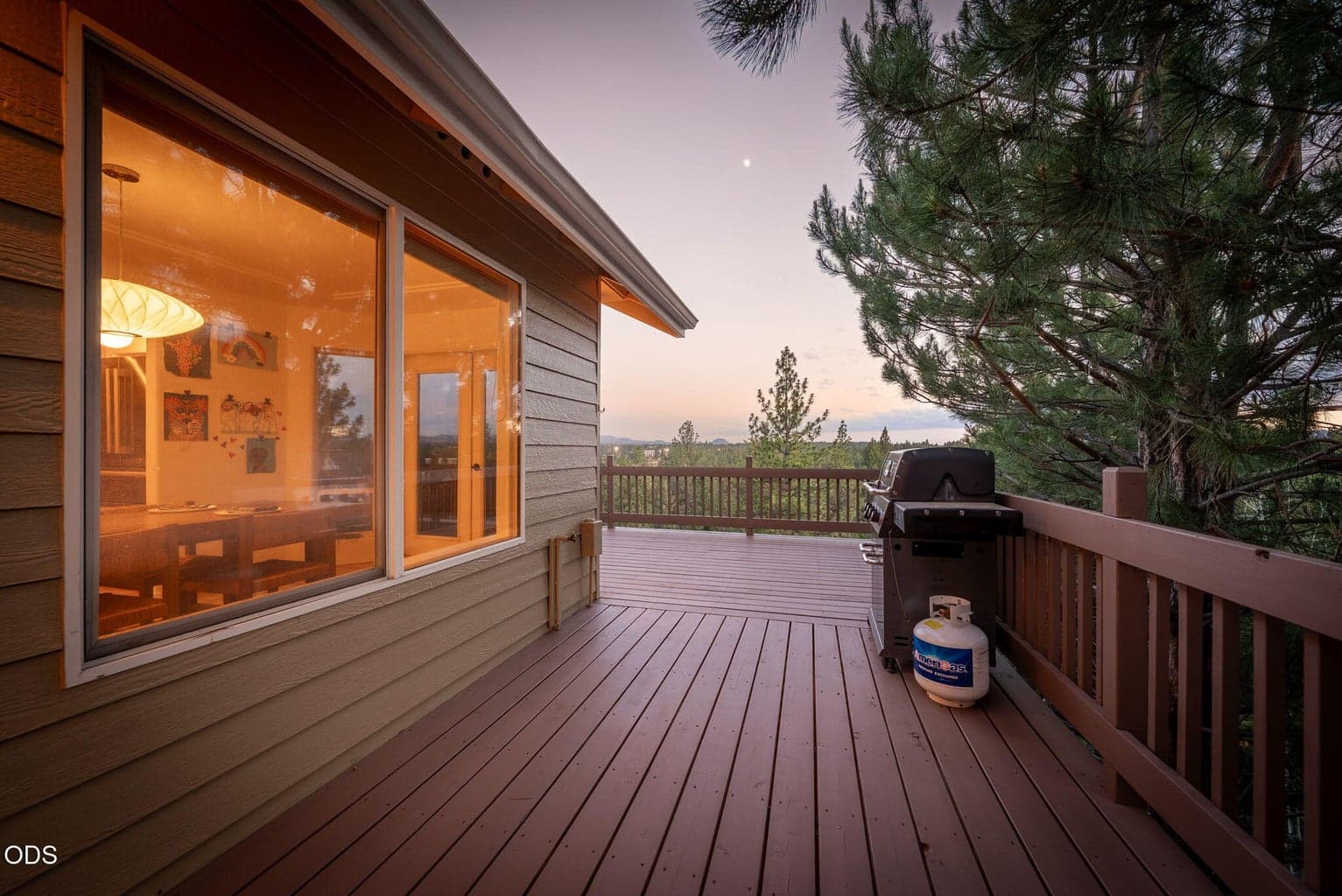 Photo of 1819 SW Troon Avenue 23 of 82