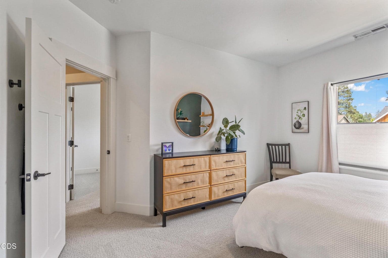 Guest Room 1