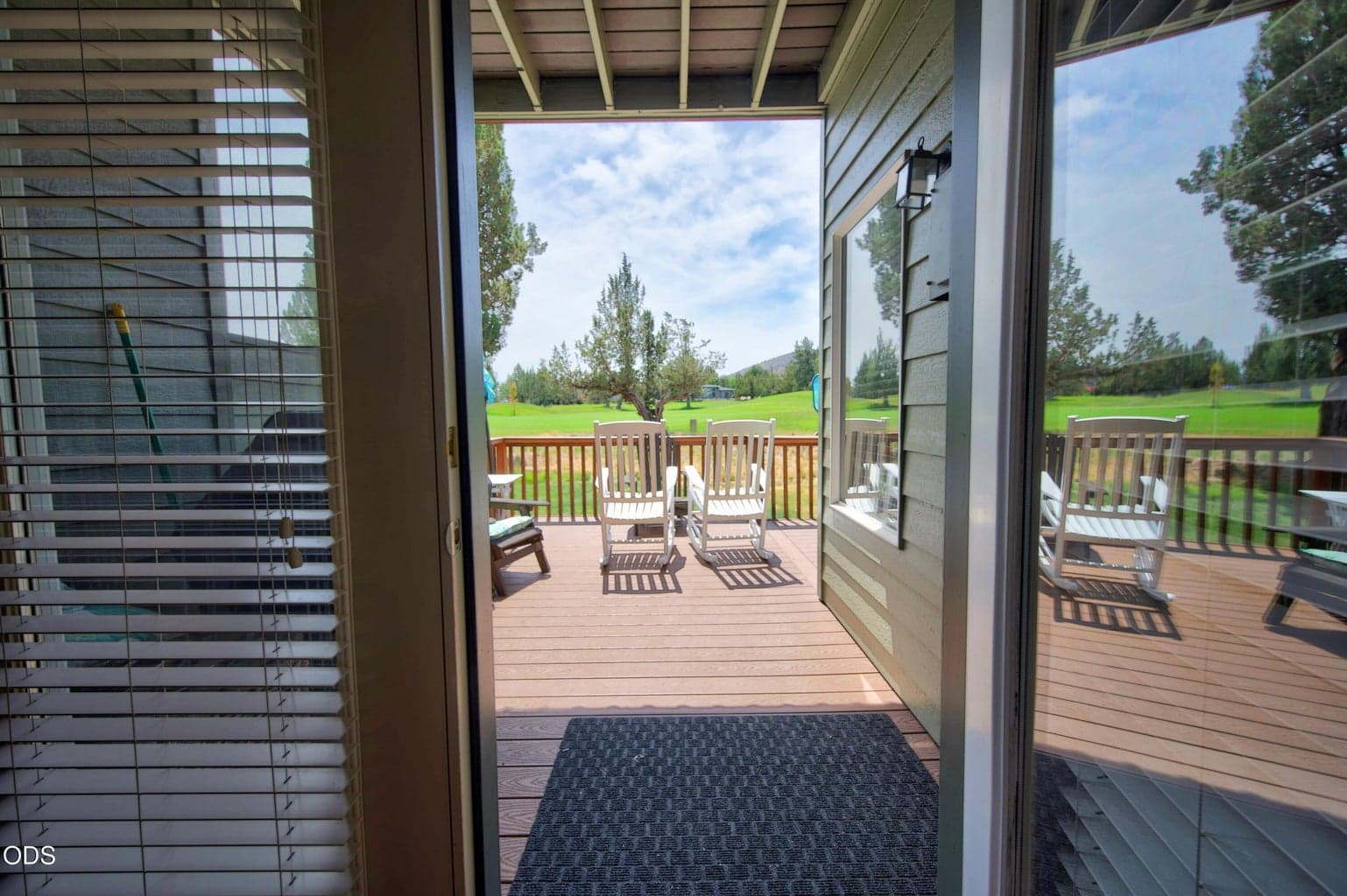 Photo of 993 Golden Pheasant Drive 19 of 24