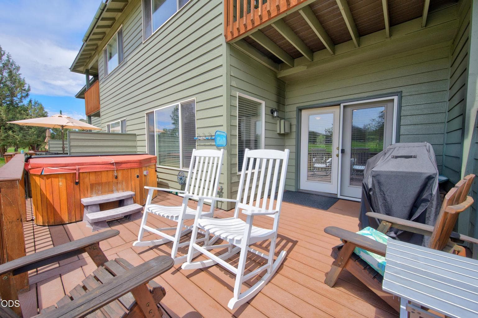 Photo of 993 Golden Pheasant Drive 21 of 24