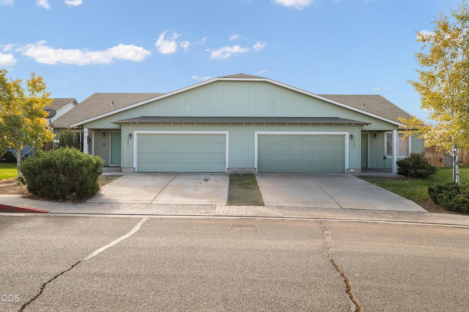 Photo of 302 Leisek Way 2 of 24
