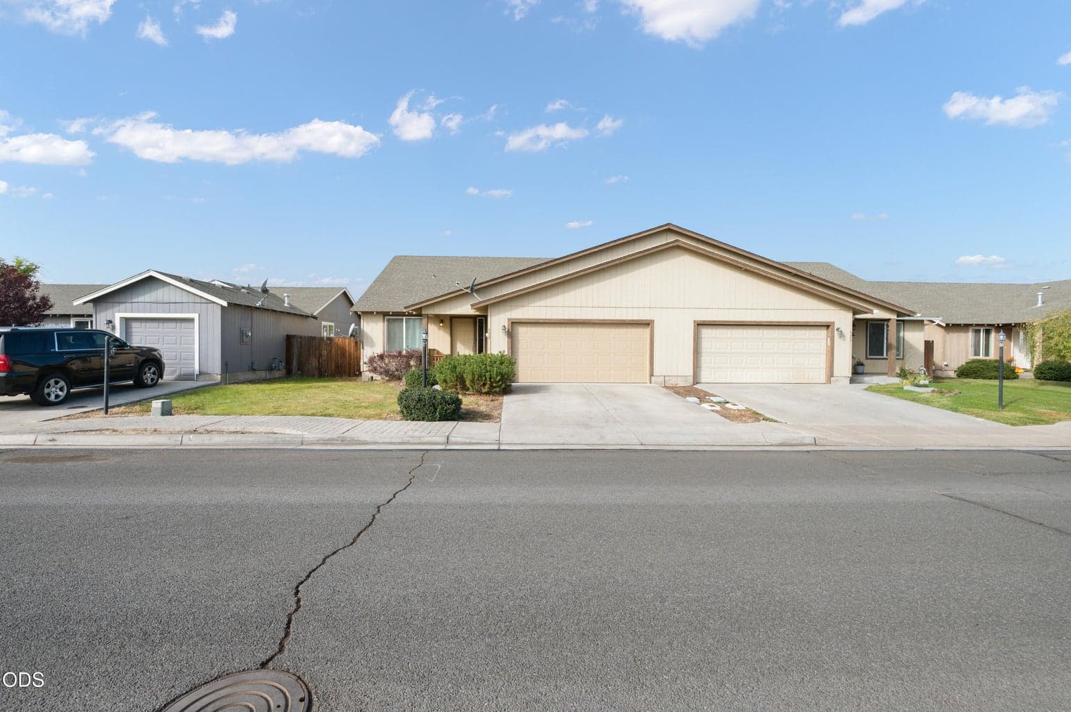 Photo of 302 Leisek Way 4 of 24