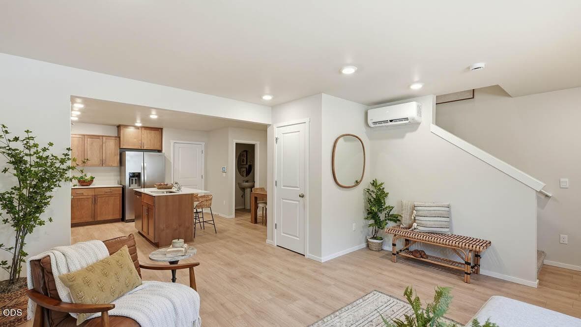 Photo of 61223 Parrell 5 of 25