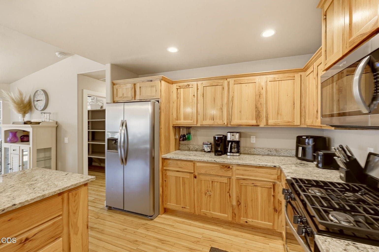 Photo of 1003 Grandview 5 of 48