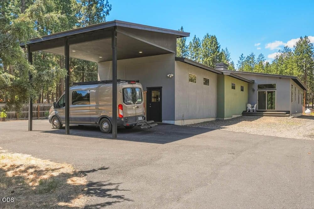 Photo of 59981 Cheyenne Road 13 of 59