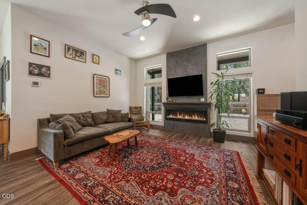 Photo of 59981 Cheyenne Road 15 of 59