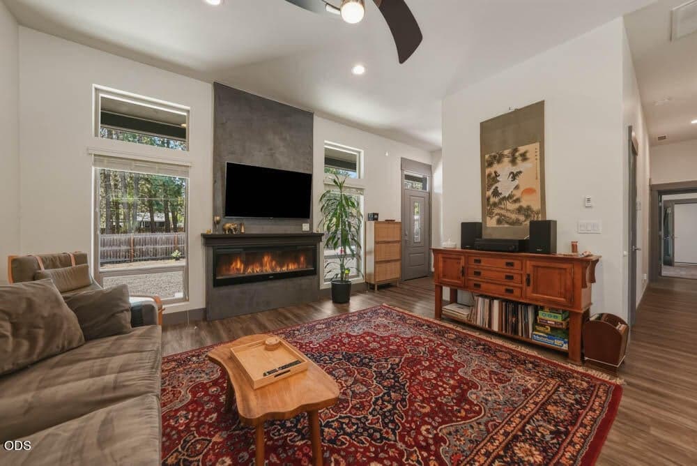 Photo of 59981 Cheyenne Road 18 of 59