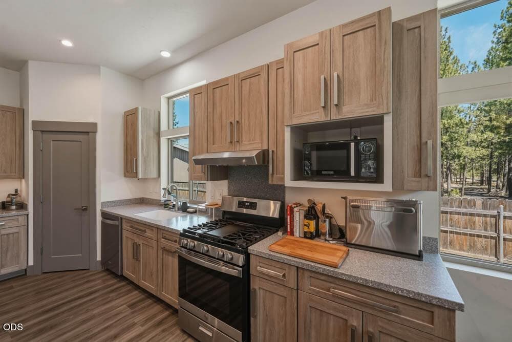 Photo of 59981 Cheyenne Road 25 of 59