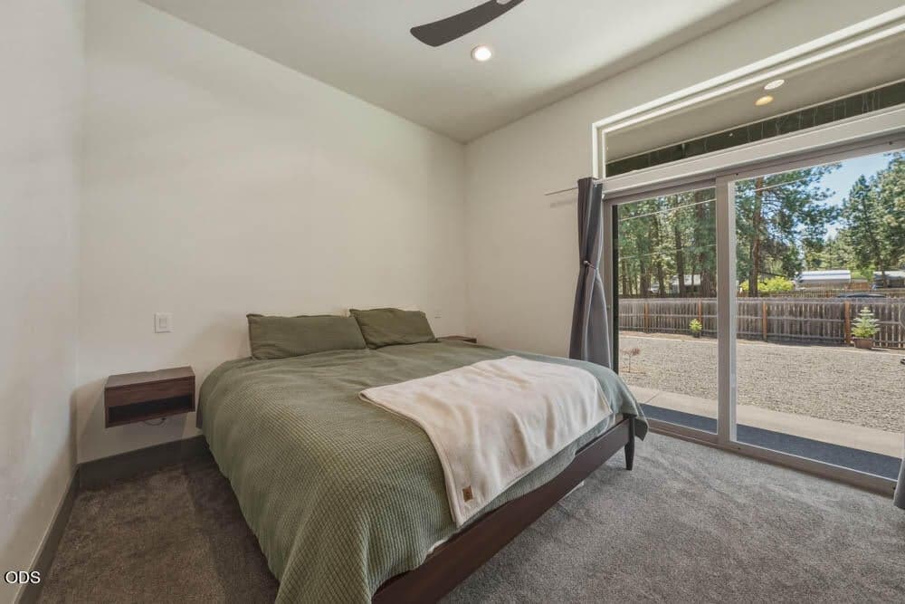 Photo of 59981 Cheyenne Road 31 of 59