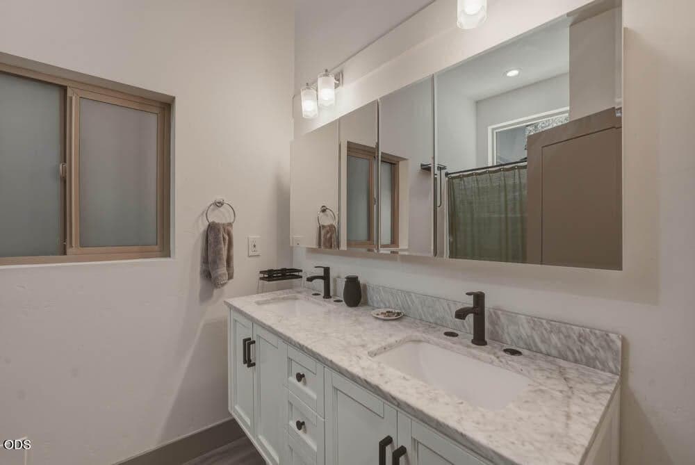 Photo of 59981 Cheyenne Road 33 of 59