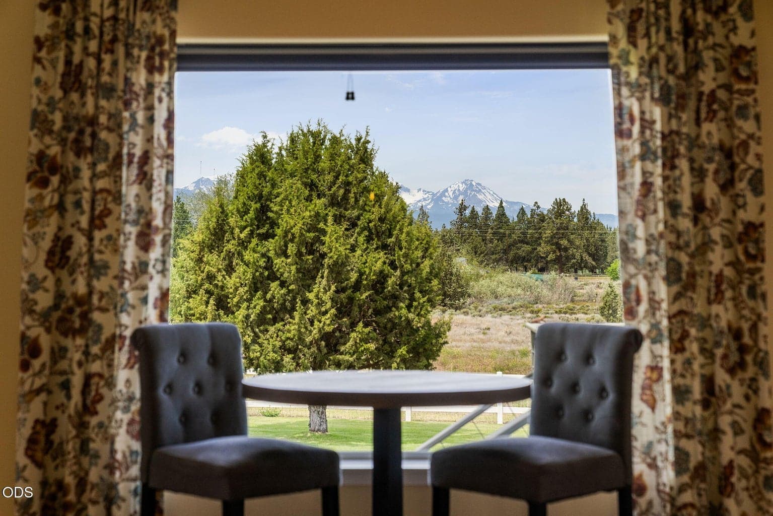 Cascade Mountain Views from the living room