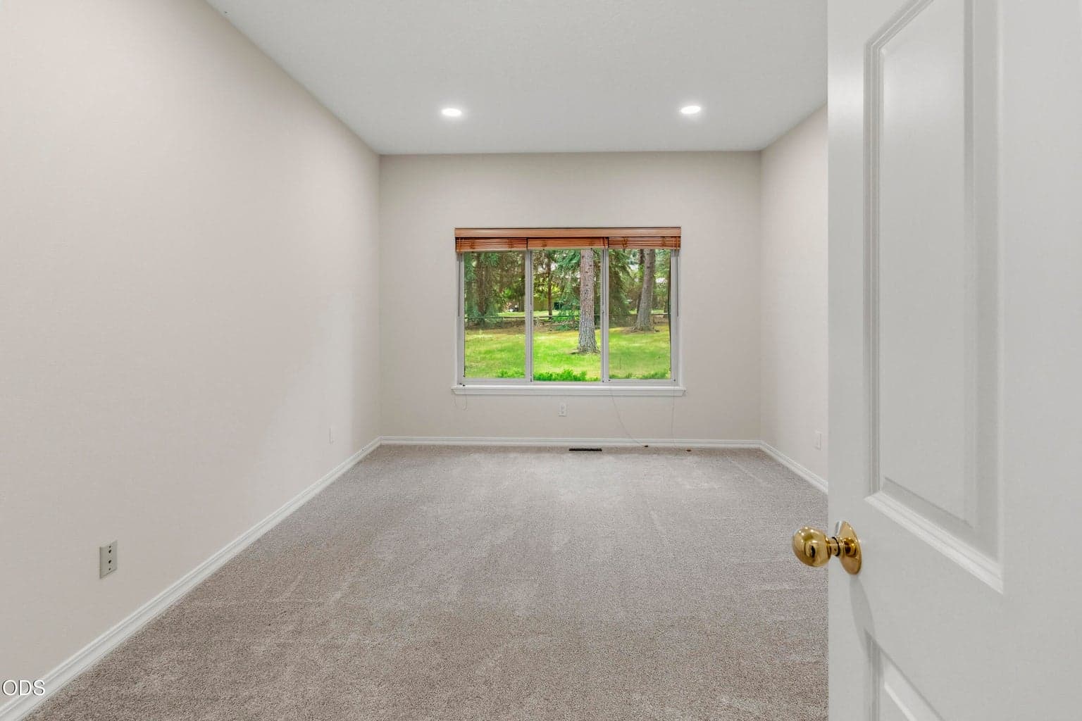 Photo of 20387 Christmas Ridge 31 of 54