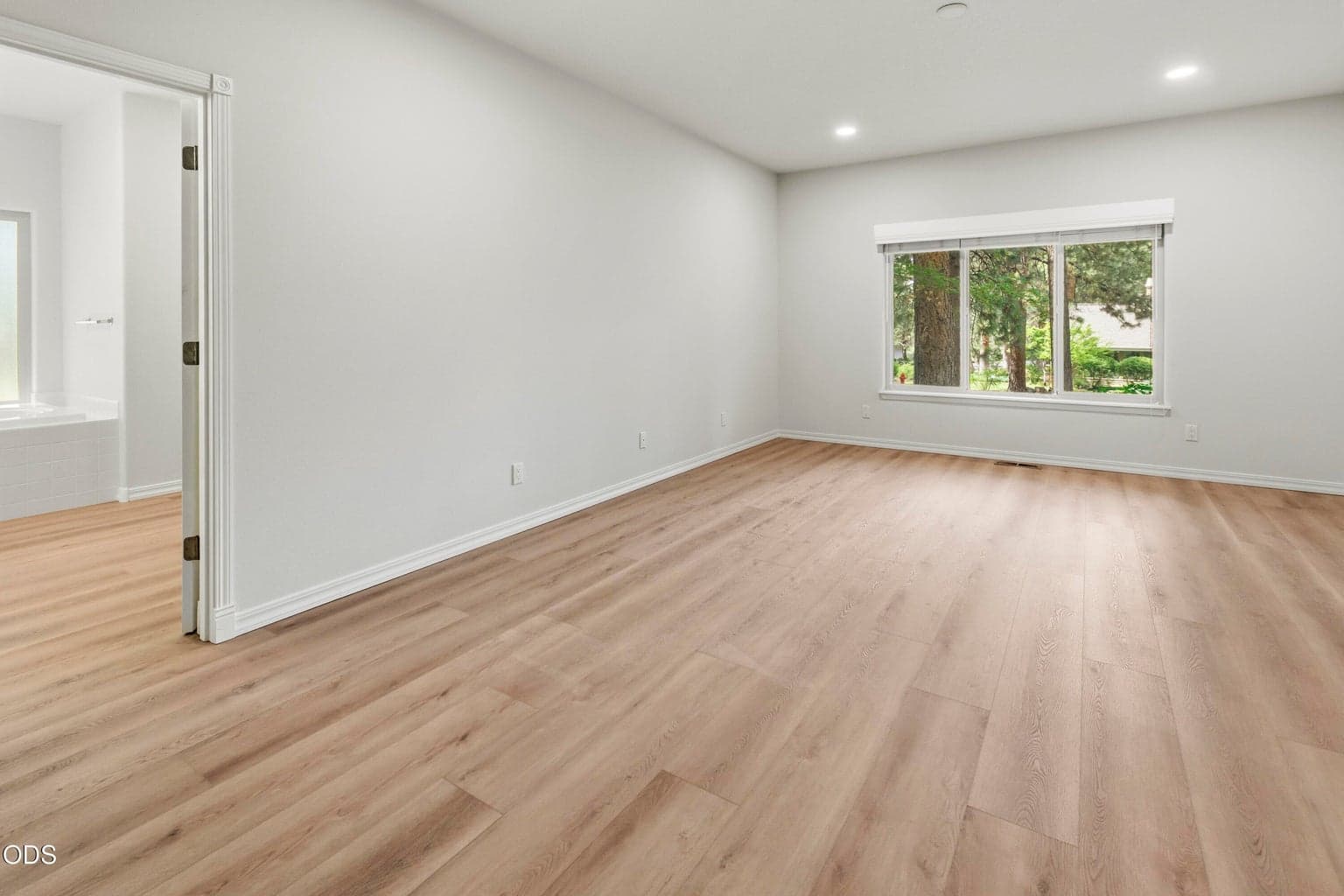 Photo of 20387 Christmas Ridge 42 of 54