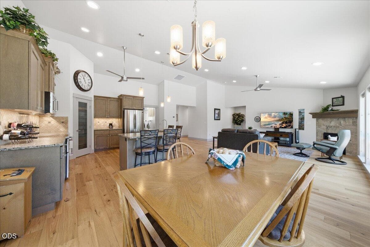 Photo of 1726 Turnstone Road 15 of 58