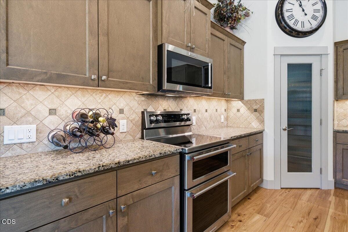 Photo of 1726 Turnstone Road 9 of 58