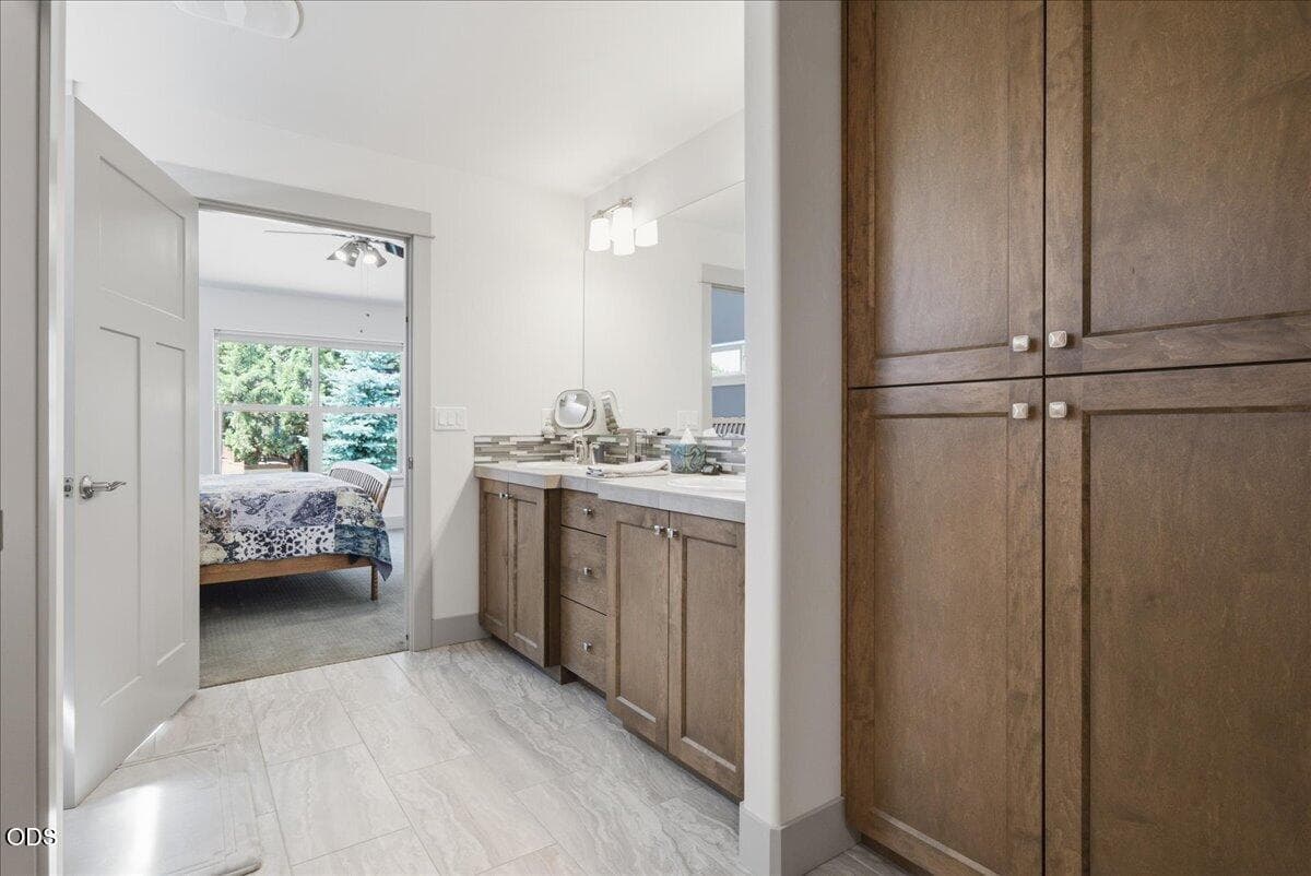 Photo of 1726 Turnstone Road 33 of 58