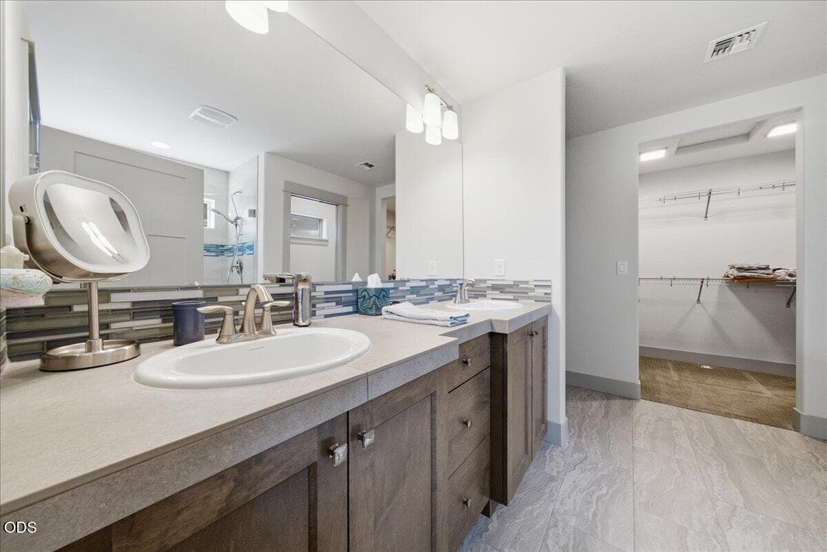Photo of 1726 Turnstone Road 34 of 58