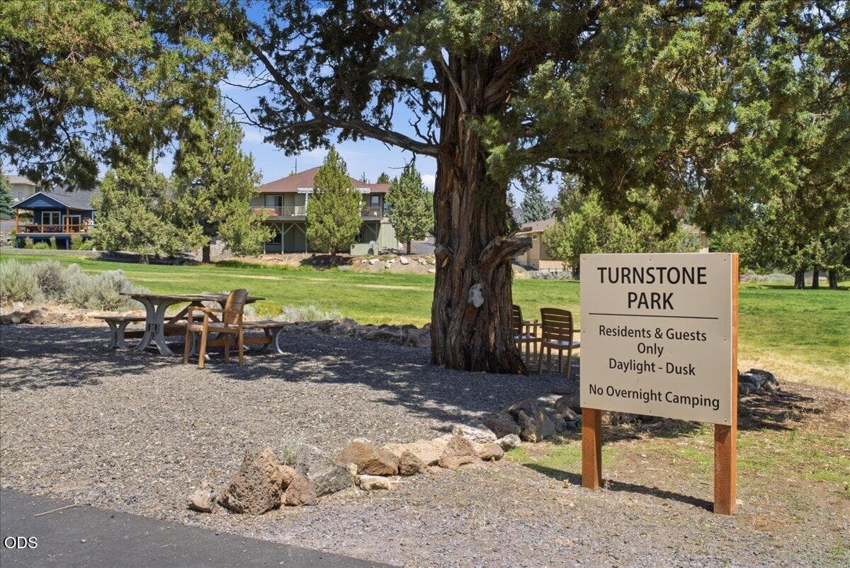 Photo of 1726 Turnstone Road 50 of 58