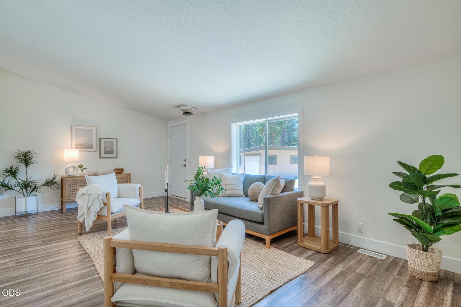 Photo of 145118 Birchwood 3 of 27