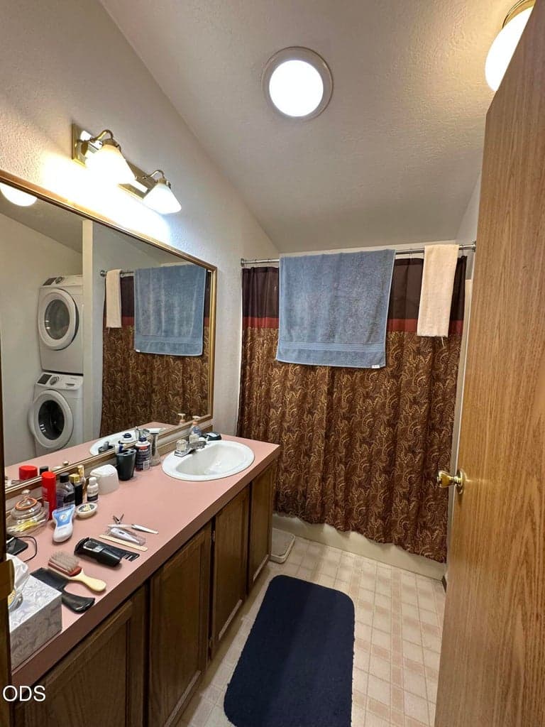 Photo of 15531 Federal Road 16 of 28