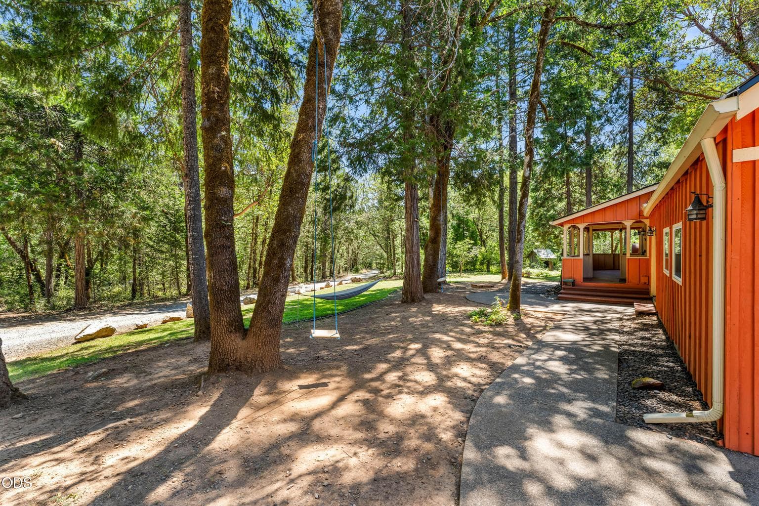 Photo of 6907 Bear Branch Road 3 of 38