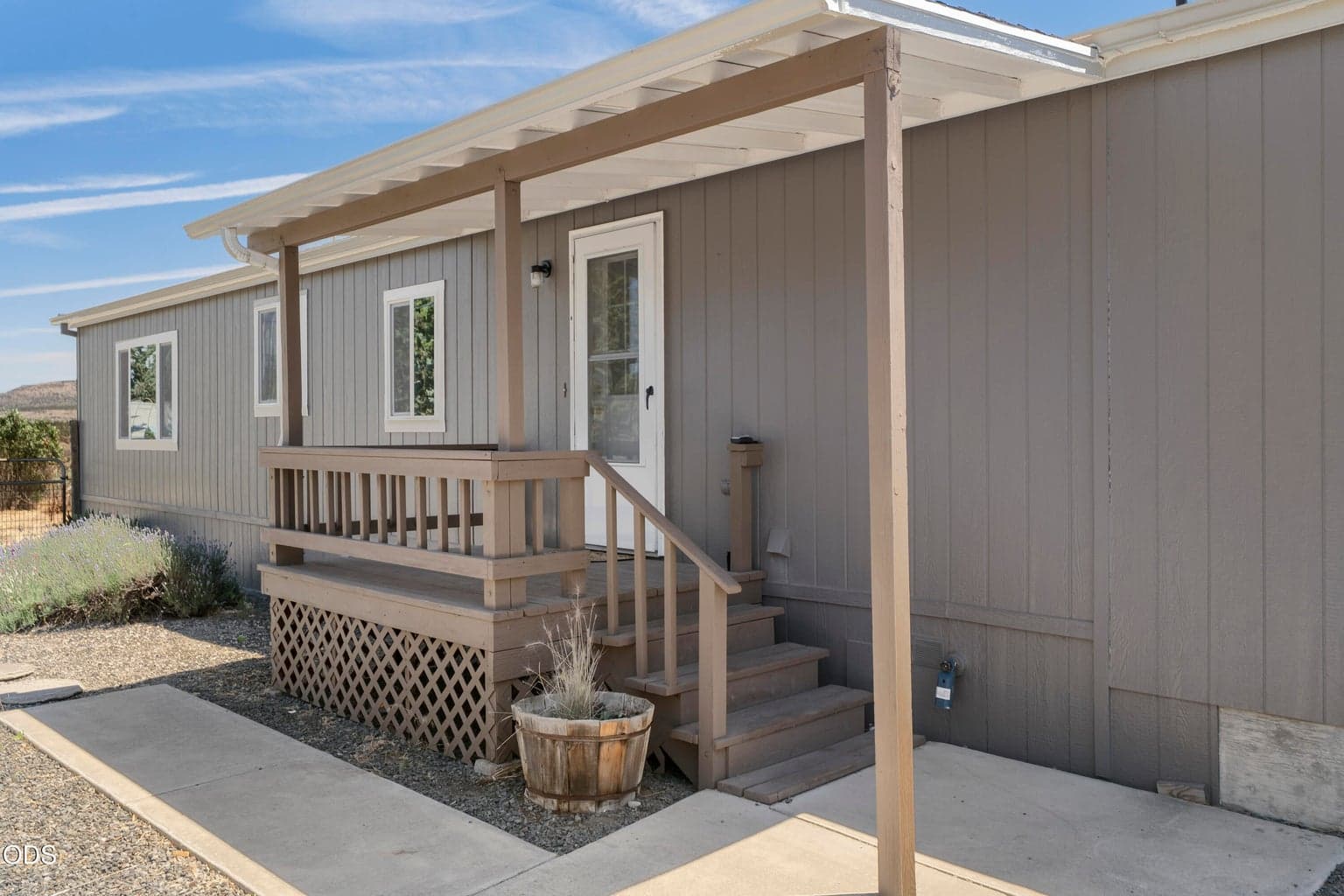 Photo of 15447 SW Chinook Drive 21 of 57