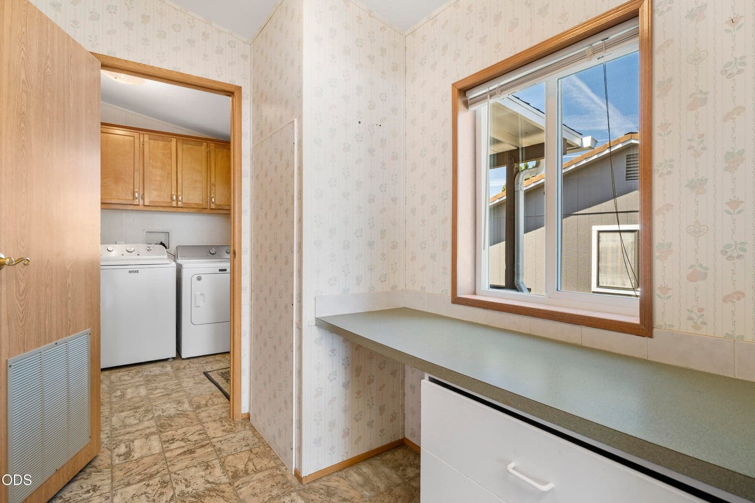Photo of 15447 SW Chinook Drive 32 of 57
