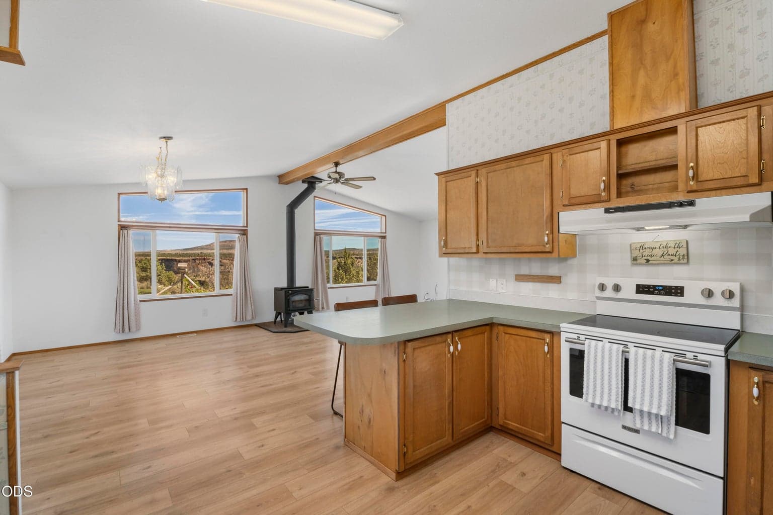 Photo of 15447 SW Chinook Drive 33 of 57