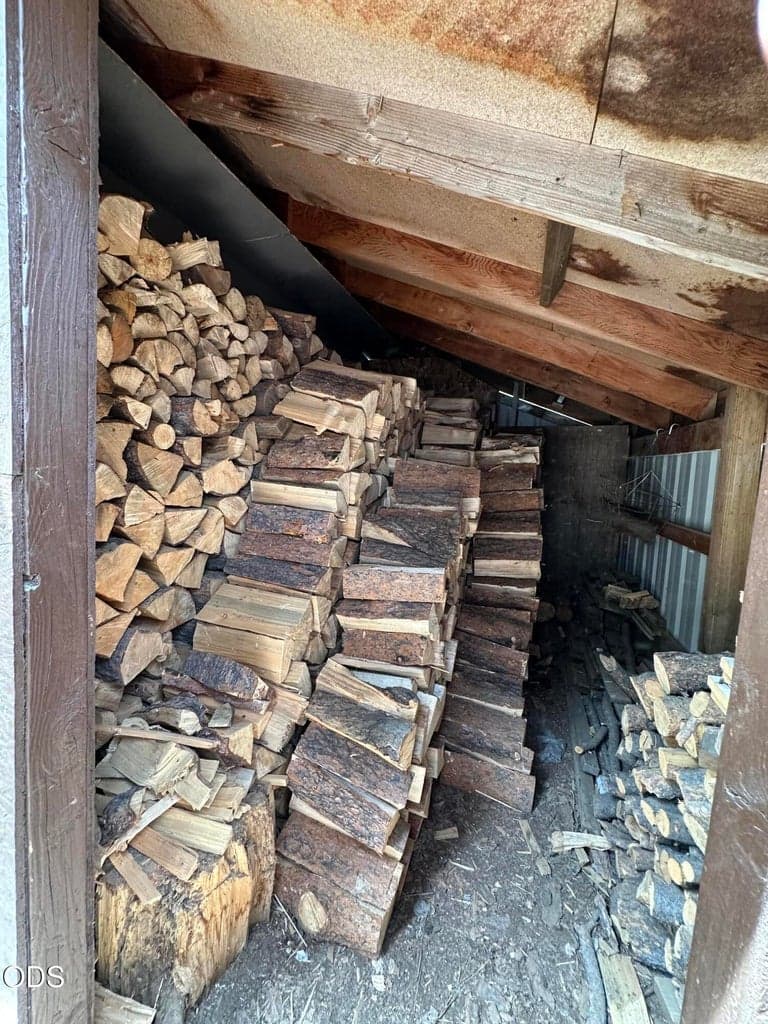 Photo of 15531 Federal Road 24 of 28