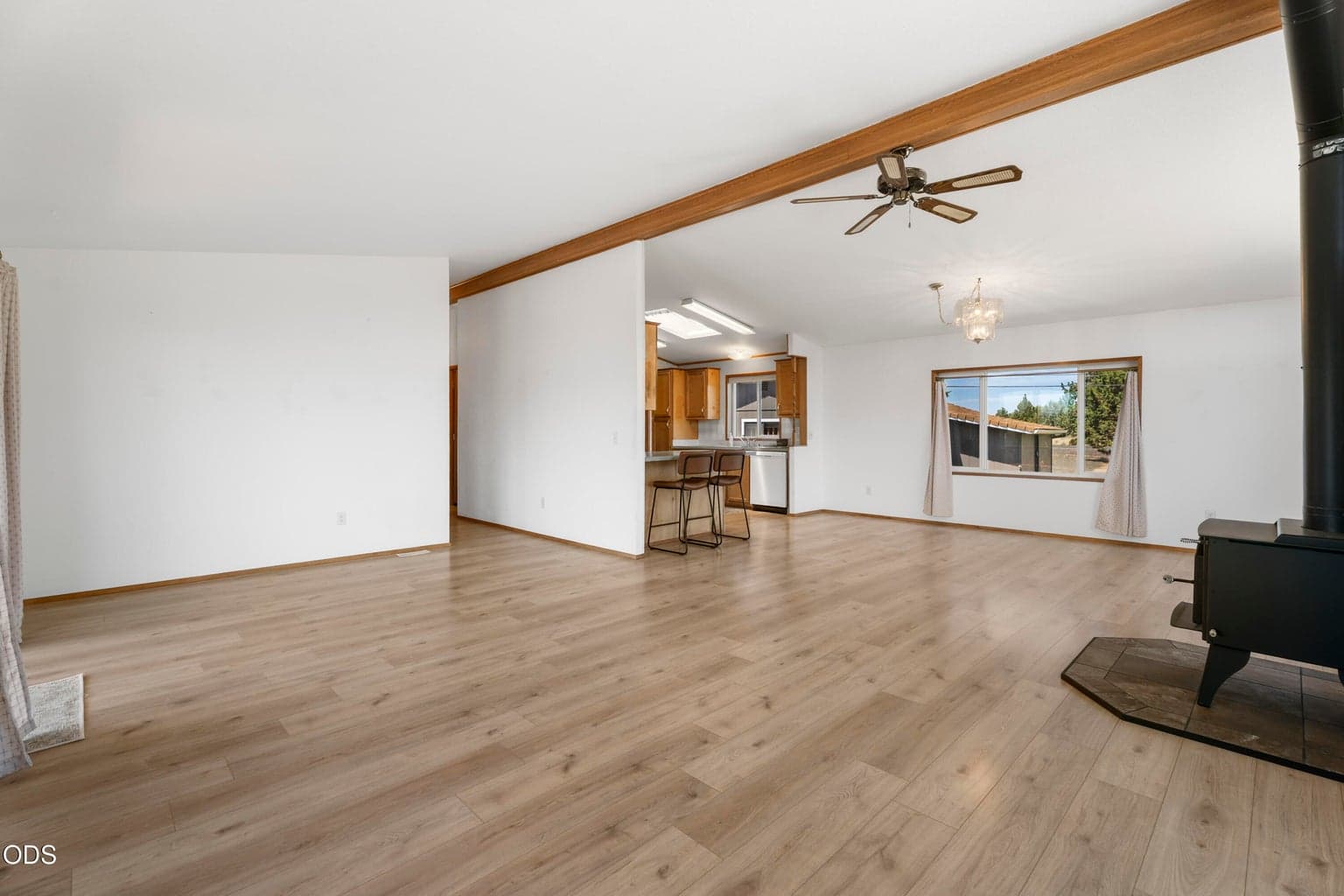 Photo of 15447 SW Chinook Drive 39 of 57