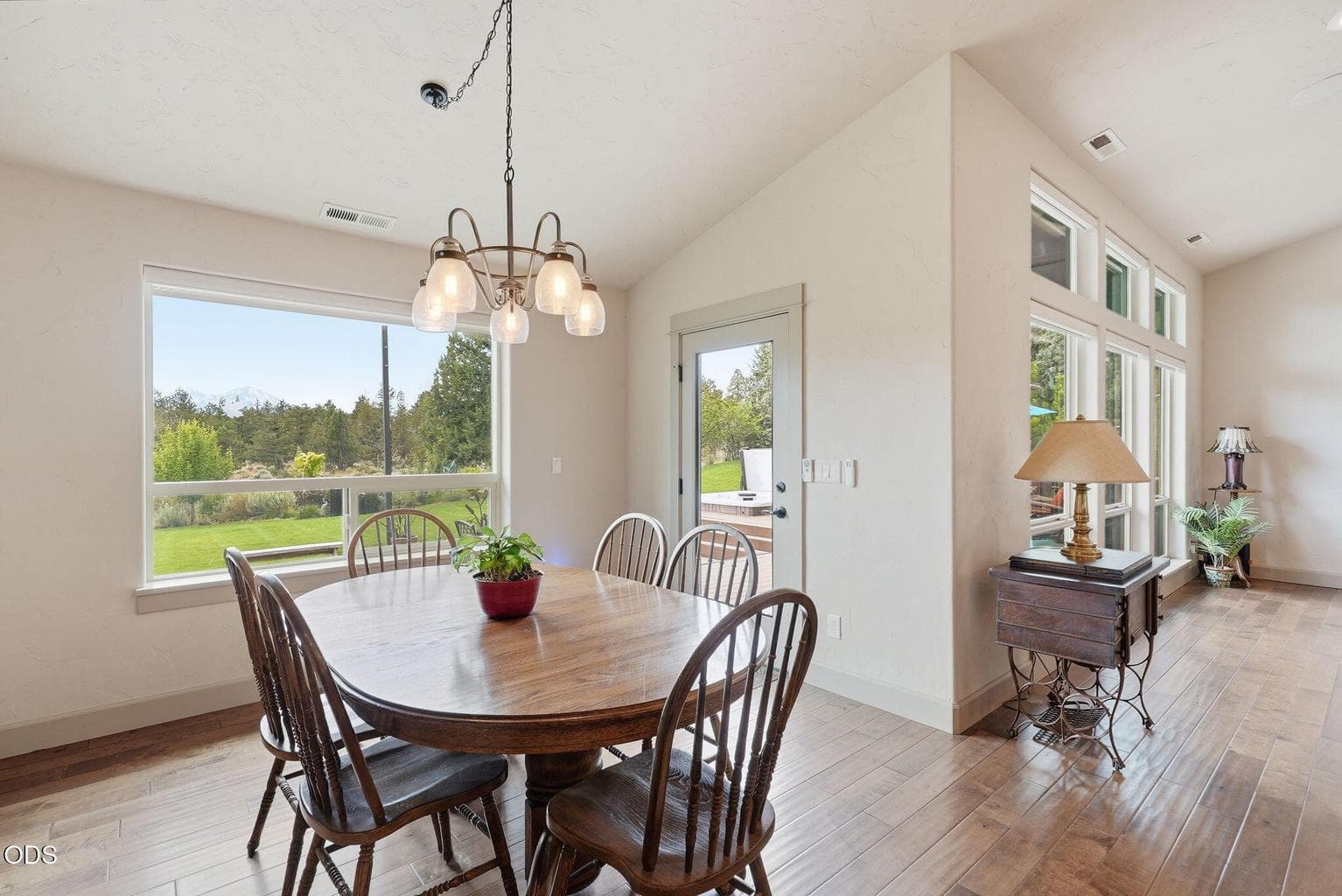 Photo of 67295 Gist Road 17 of 60