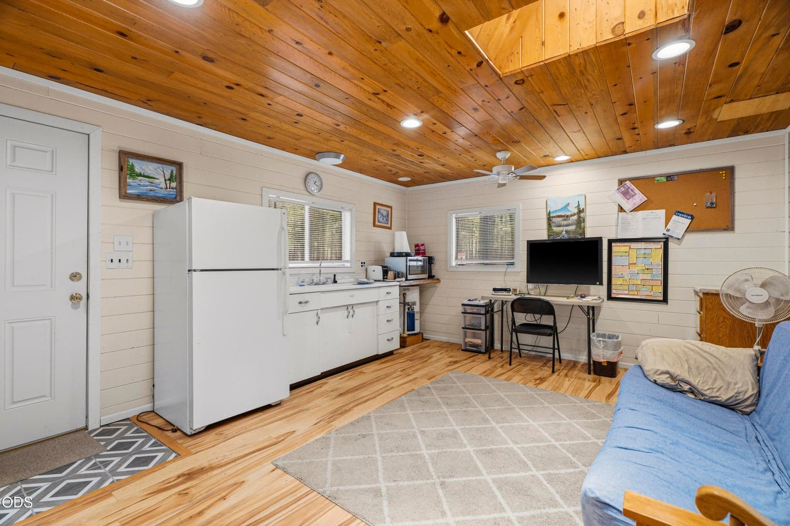 Photo of 14870 Springwood Road 28 of 50