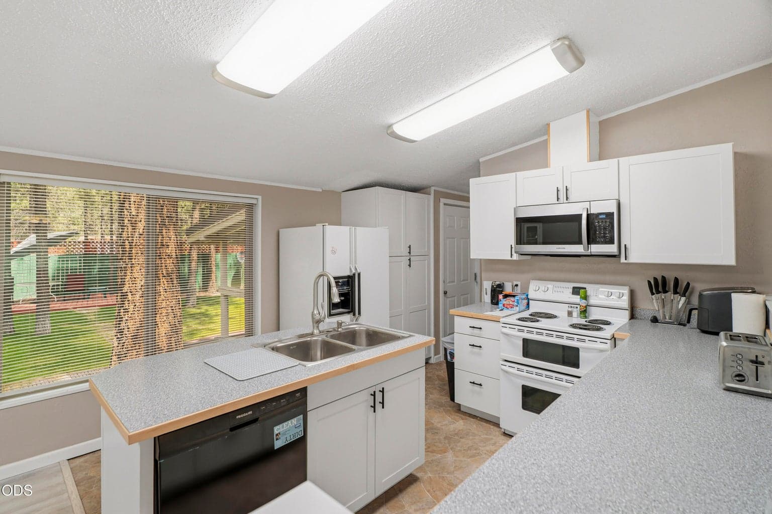 Photo of 14870 Springwood Road 9 of 50