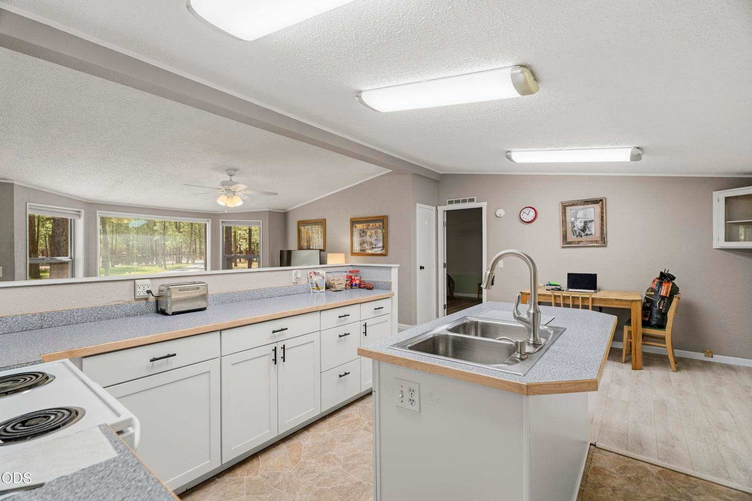 Photo of 14870 Springwood Road 13 of 50