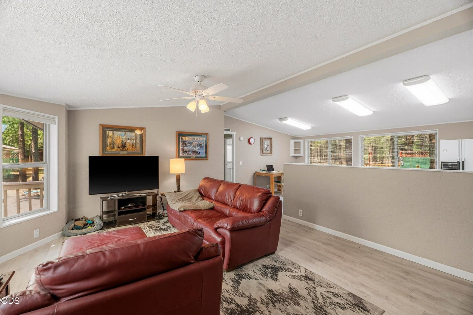 Photo of 14870 Springwood 4 of 49