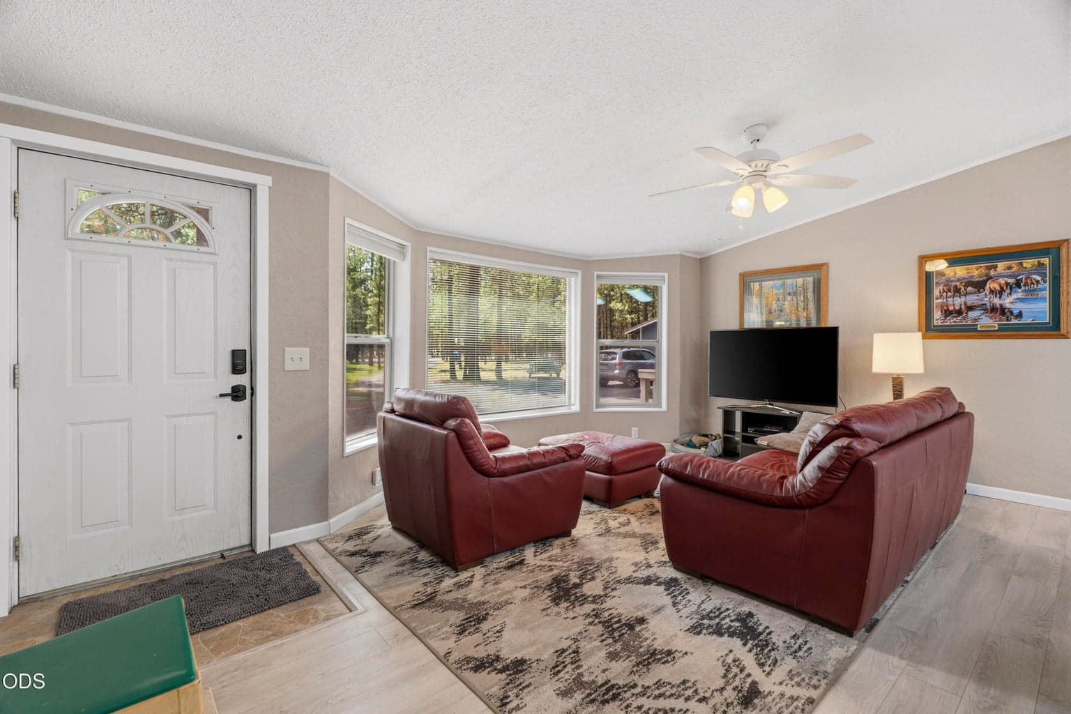 Photo of 14870 Springwood 5 of 49