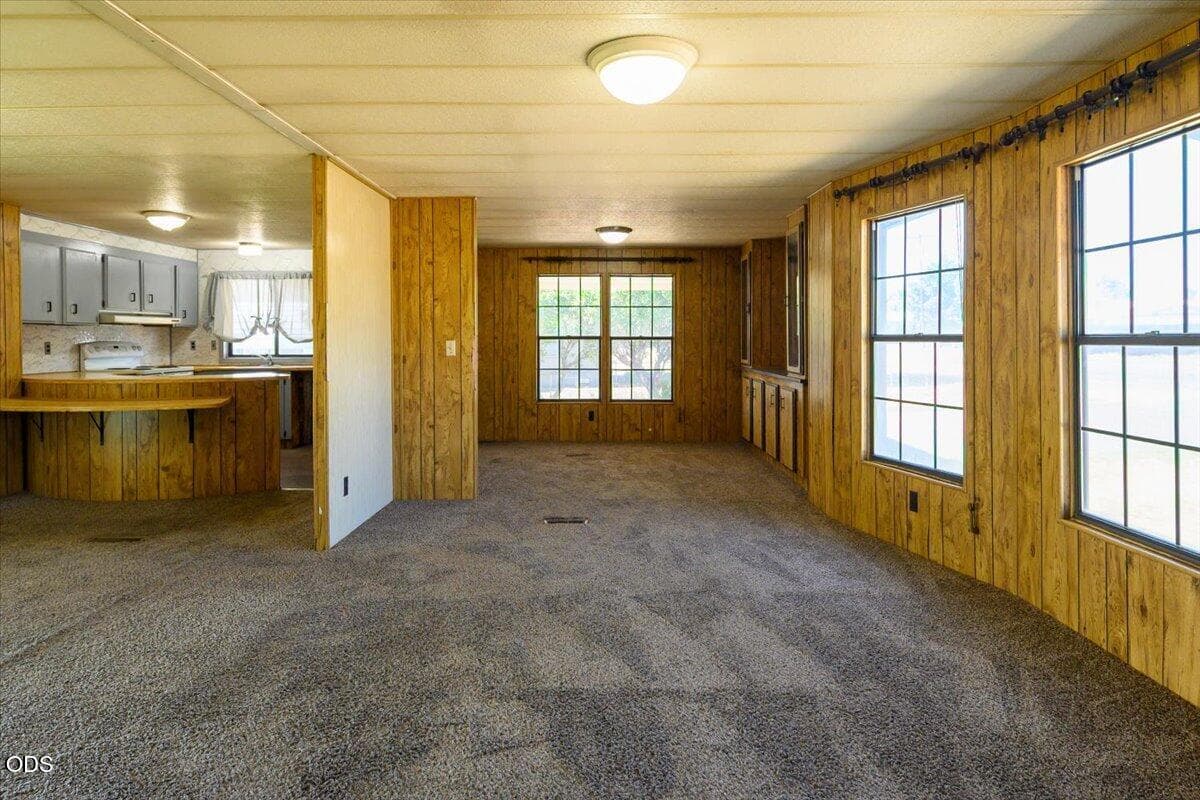 Photo of 8608 8th 5 of 25
