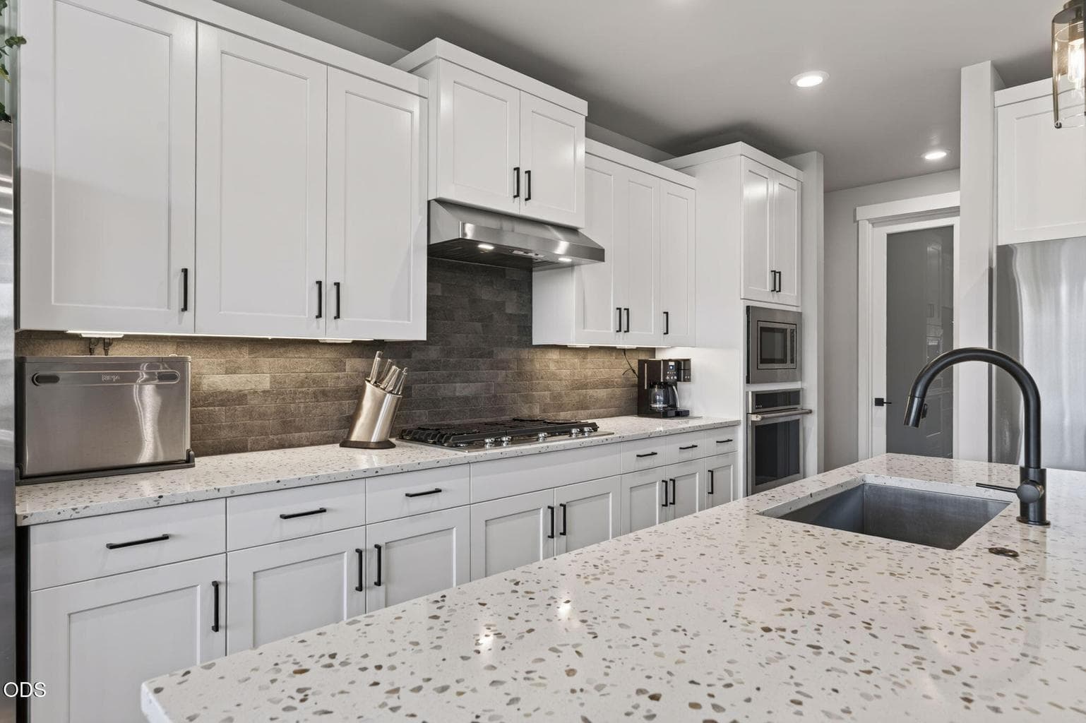Photo of 2258 NW Brickyard Street 11 of 45